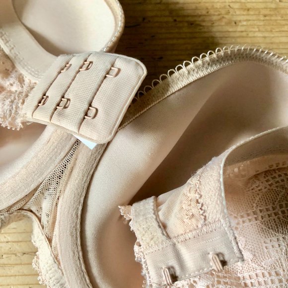 New NWT Simone Perele Caressance 3D Plunge Bra Nude Peau Rose 34F - Picture 10 of 16